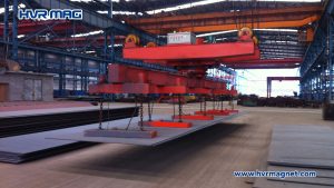 lifting magnet for multiple steel plates in shipbuilding